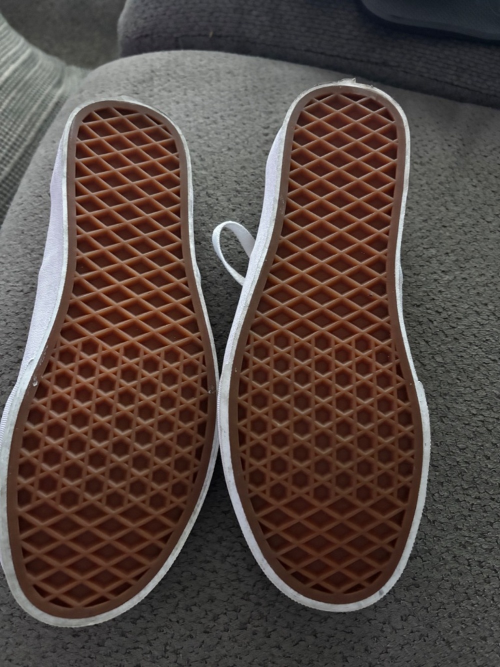 Vans - Picture 2 of 3